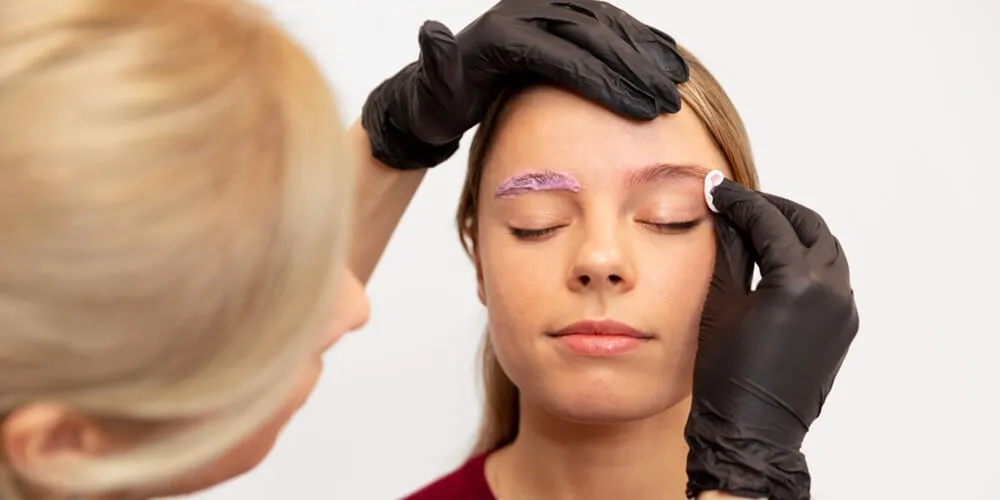 Eyebrow Transplantation in Cyprus